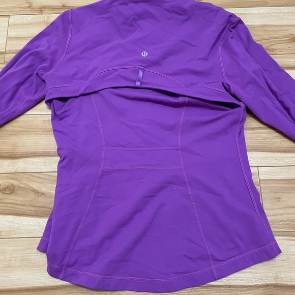 Lululemon jacket - Picture 2 of 2